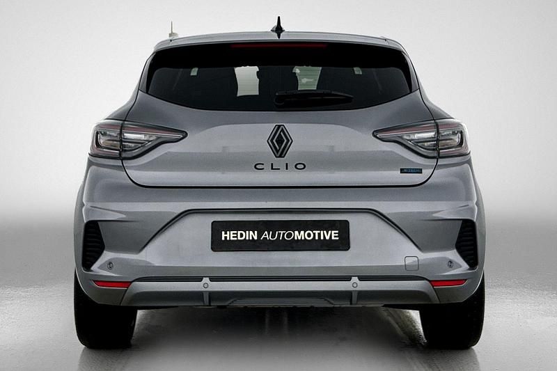 Occasion Renault Clio V Esprit Alpine 143 PK (105 kW) 2025 Zilver Hatchback