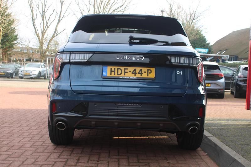 Occasion Lynk & Co 01 2025 Blauw SUV