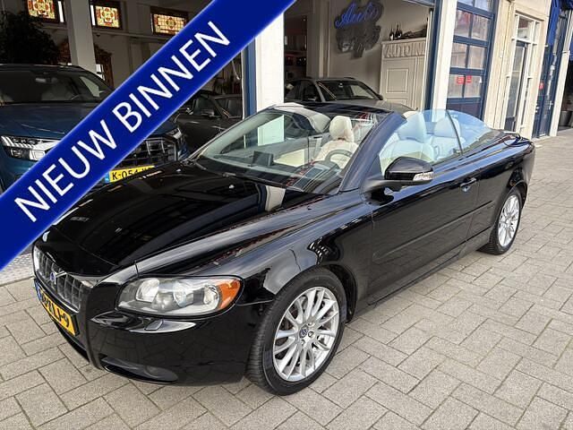 Zwart Occasion 2010 Volvo C70 Cabriolet | € 4.499 (Eerlijke prijs) - Afbeelding 1/4
