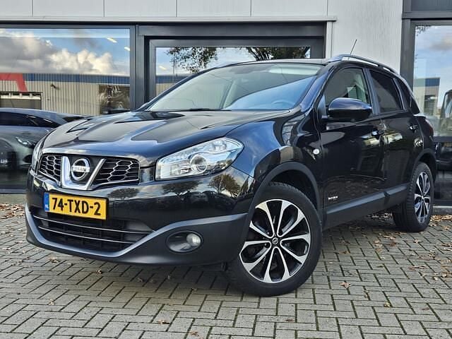 Zwart Gebruikt 2012 Nissan Qashqai 360º SUV | € 5.700 (Goede deal) - Afbeelding 1/4