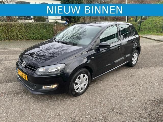 Zwart Gebruikt 2013 VW Polo Life Hatchback | € 7.300 (Eerlijke prijs) - Afbeelding 1/4