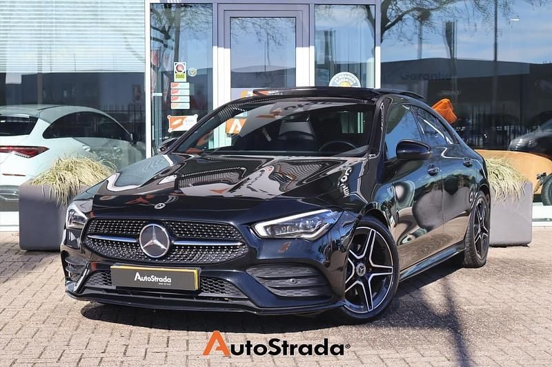 Occasion Mercedes CLA180 AMG line 136 PK (100 kW) 2021 Zwart (metallic) Sedan