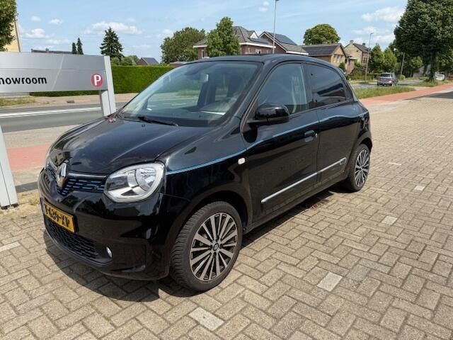 Zwart Gebruikt 2022 Renault Twingo Intens Hatchback | € 12.950 (Eerlijke prijs) - Afbeelding 1/3
