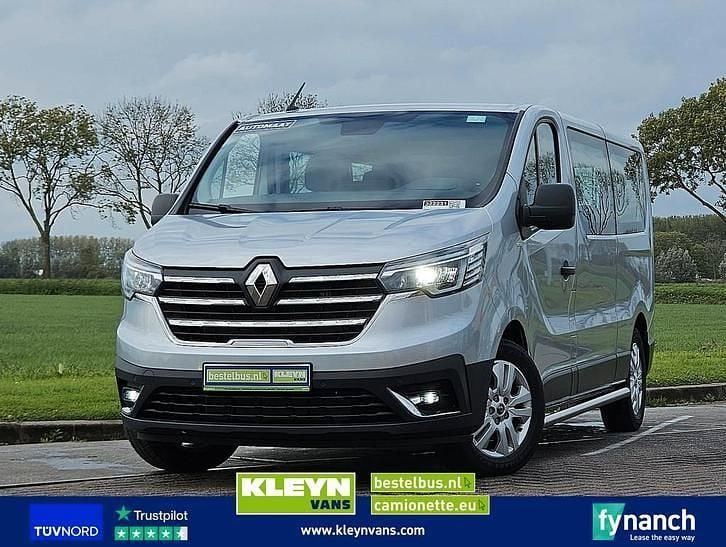 Zilver Occasion 2022 Renault Trafic MPV | € 25.950 (Super prijs) - Afbeelding 1/4
