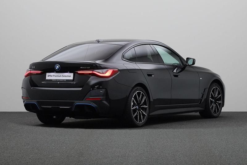Occasion BMW i4 Executive 250 kW (340 PK) 2023 Zwart, metallic lak Sedan