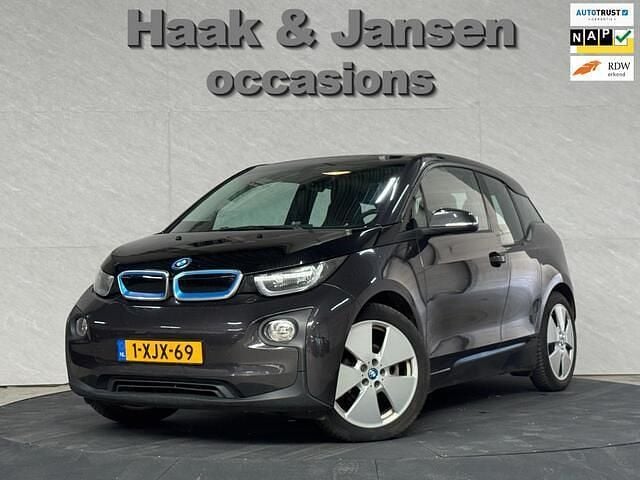 Grijs Gebruikt 2014 BMW i3 Basis Hatchback | € 7.745 (Eerlijke prijs) - Afbeelding 1/4