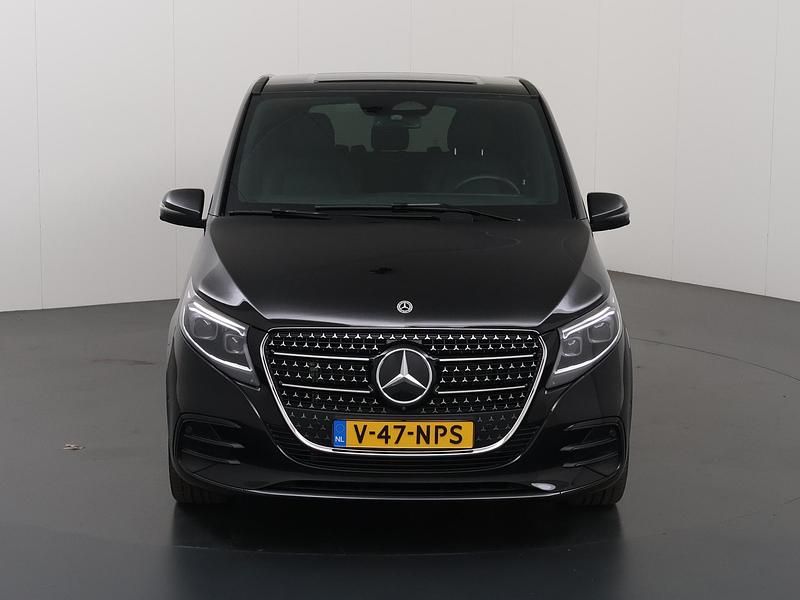 Occasion Mercedes V300 AMG 2025 Zwart MPV