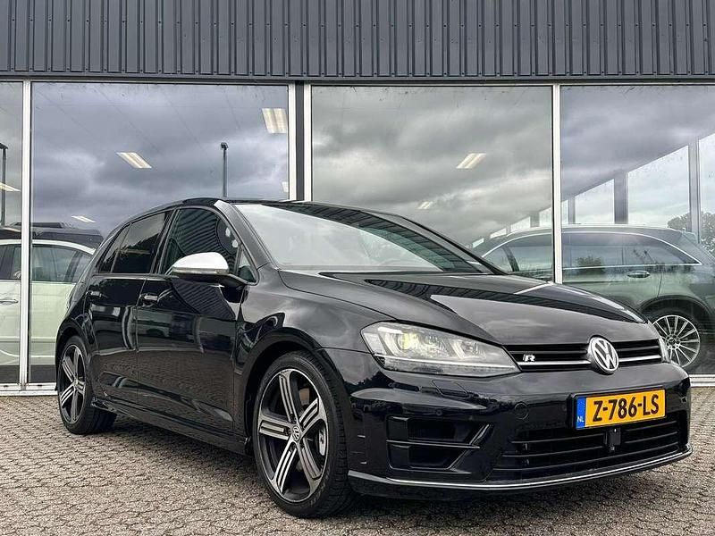 Zwart Gebruikt 2014 VW Golf VII R Hatchback | € 16.999 (Super prijs) - Afbeelding 1/4