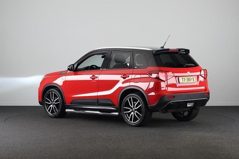 Occasion Suzuki Vitara 140 PK (102 kW) 2019 Rood SUV