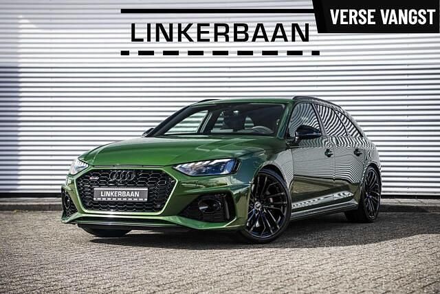Groen, metallic lak Gebruikt 2022 Audi RS4 S-Line Stationwagen | € 82.895 (Eerlijke prijs) - Afbeelding 1/2