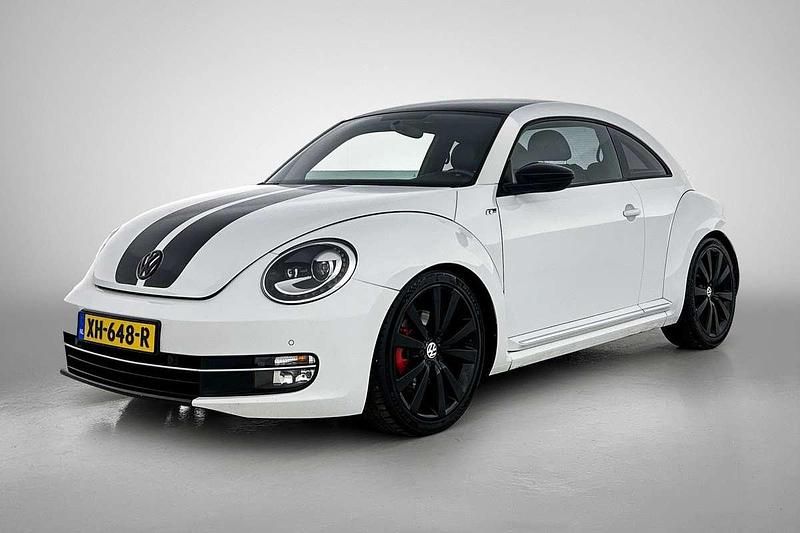 Wit Gebruikt 2012 VW Beetle Sport Hatchback | € 12.995 (Eerlijke prijs) - Afbeelding 1/3