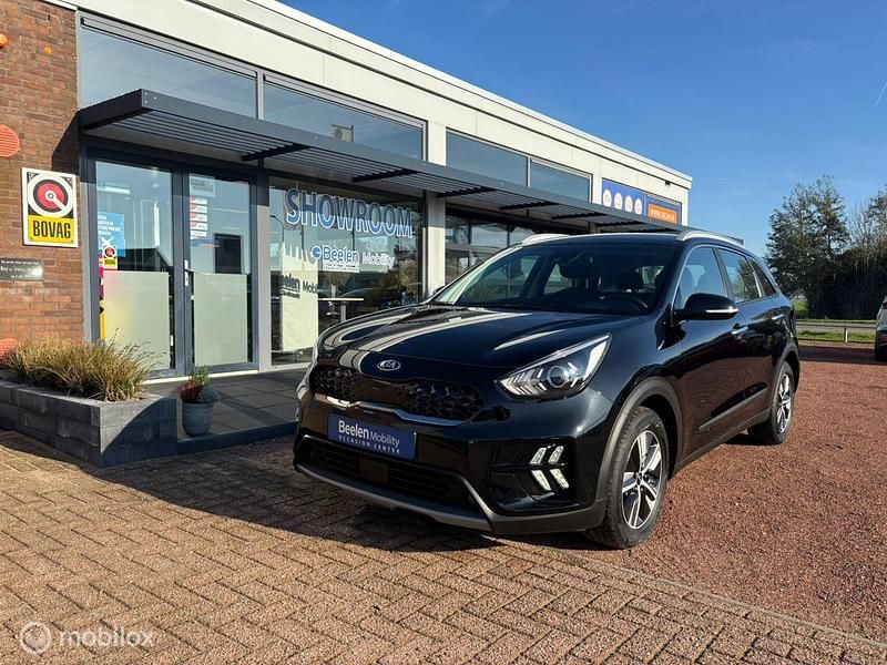 Zwart Gebruikt 2020 Kia Niro SUV | € 19.900 (Eerlijke prijs) - Afbeelding 1/4