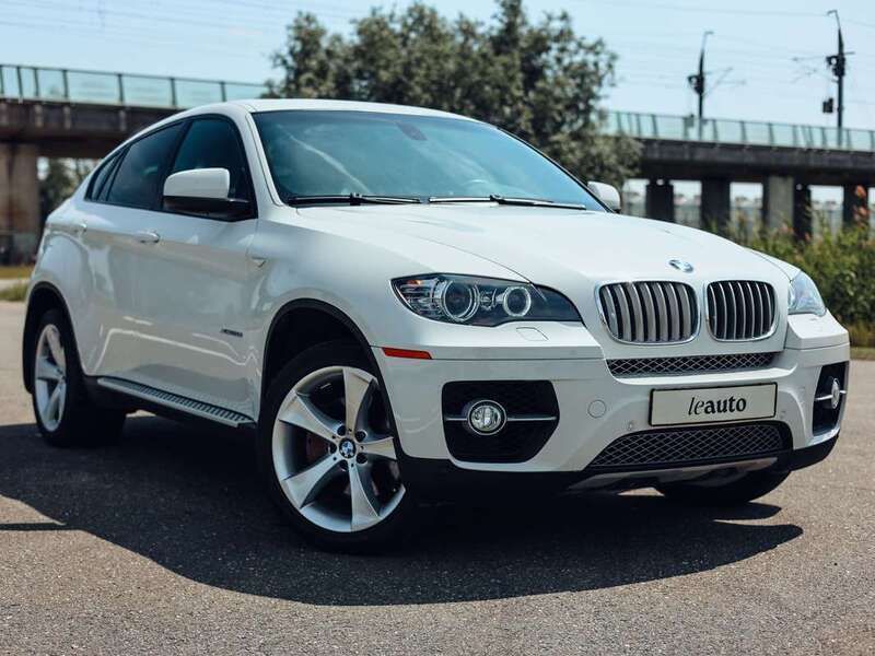 Wit Gebruikt 2009 BMW X6 SUV | € 29.800 - Afbeelding 1/4