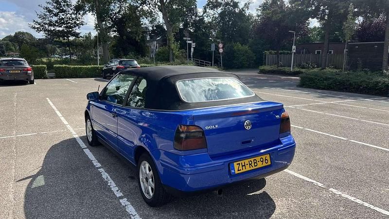 Occasion VW Golf Cabriolet Highline 90 PK (66 kW) 1999 Blauw Cabriolet