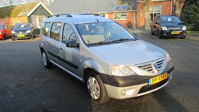 Occasion Dacia Logan MCV Lauréate 87 PK (63 kW) 2007 Grijs MPV