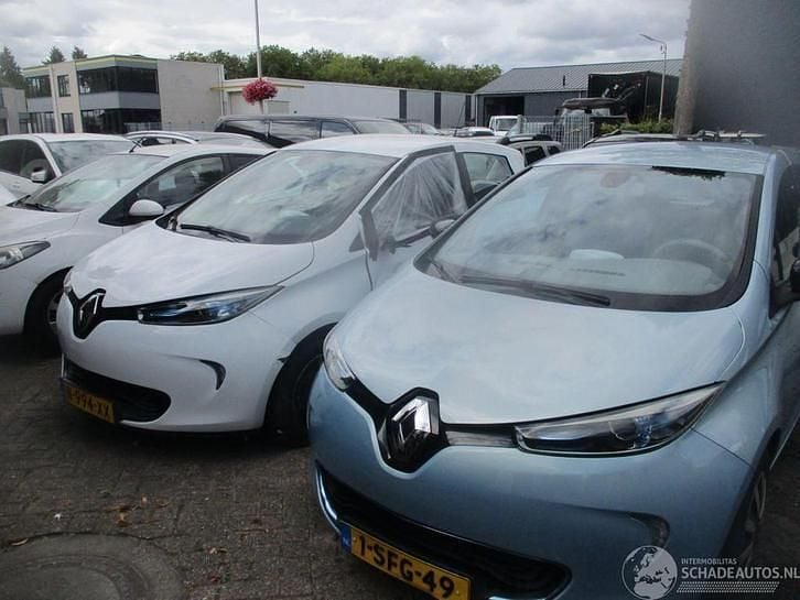 Gebruikt 2013 Renault Zoe Intens Hatchback | € 2.450 (Super prijs) - Afbeelding 1/4