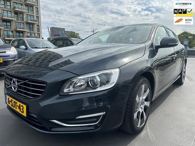 Grijs Gebruikt 2013 Volvo V60 Summum Stationwagen | € 11.950 (Iets duurder) - Afbeelding 1/4