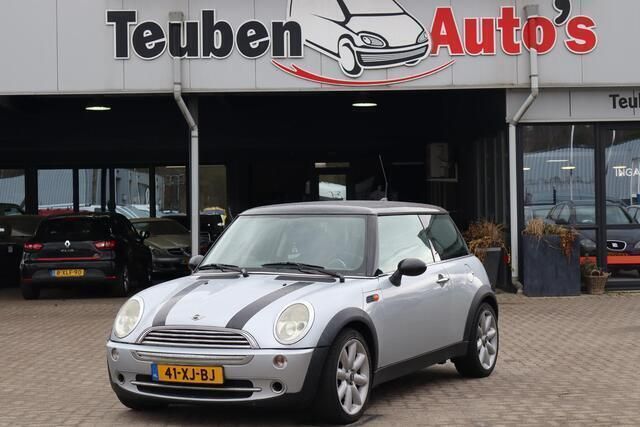 Grijs Gebruikt 2005 Mini ONE Hatchback | € 1.685 (Goede deal) - Afbeelding 1/4