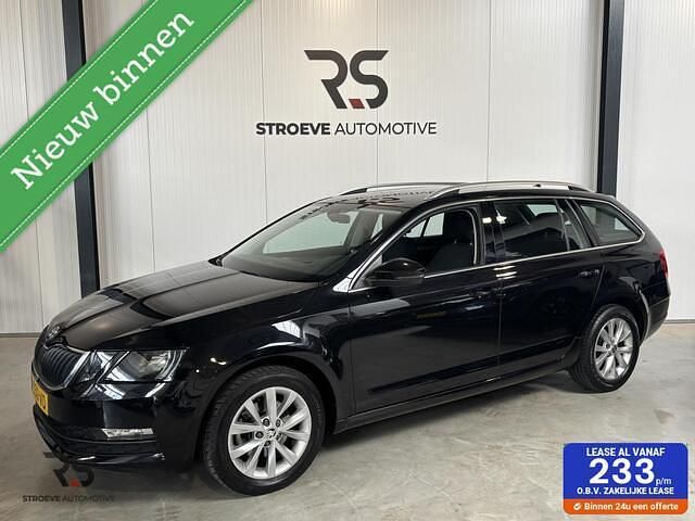 Zwart Gebruikt 2020 Skoda Octavia Stationwagen | € 17.450 (Eerlijke prijs) - Afbeelding 1/4