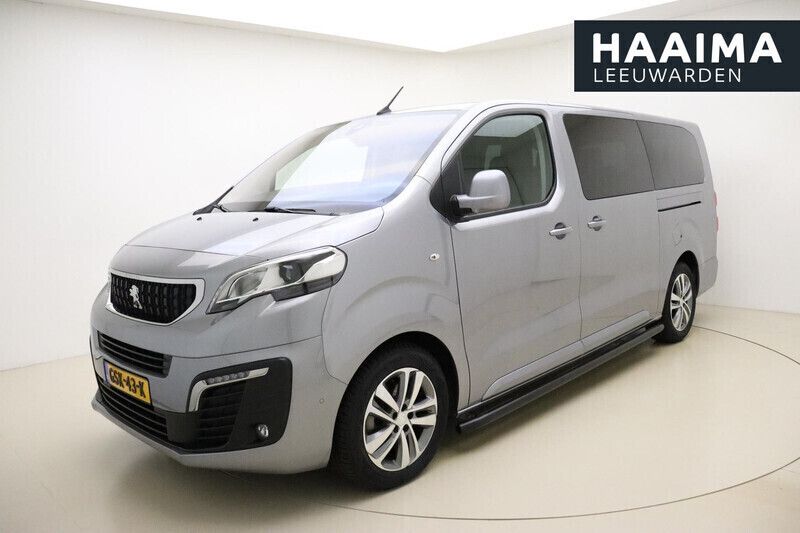 Grijs Gebruikt 2021 Peugeot Traveller Business-Line Van | € 63.945 - Afbeelding 1/4