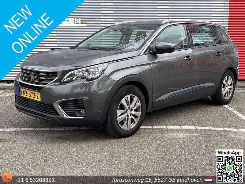 Grijs Gebruikt 2017 Peugeot 5008 MPV | € 8.950 (Goede deal) - Afbeelding 1/4