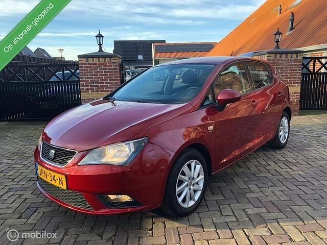 Occasion Seat Ibiza Style 105 PK (77 kW) 2012 Rood Hatchback