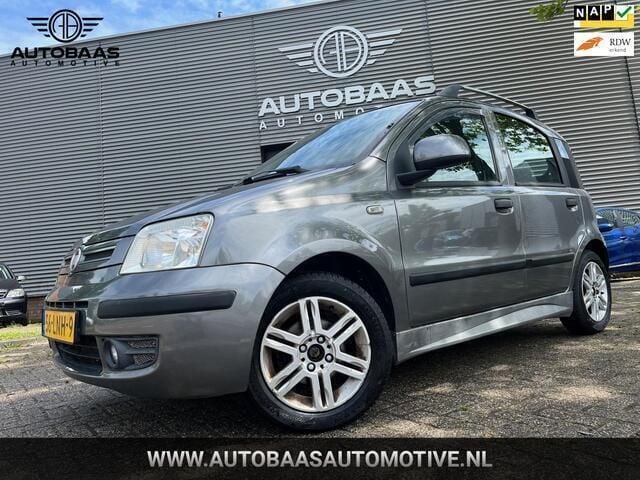 Grijs Gebruikt 2010 Fiat Panda Hatchback | € 2.940 (Eerlijke prijs) - Afbeelding 1/4