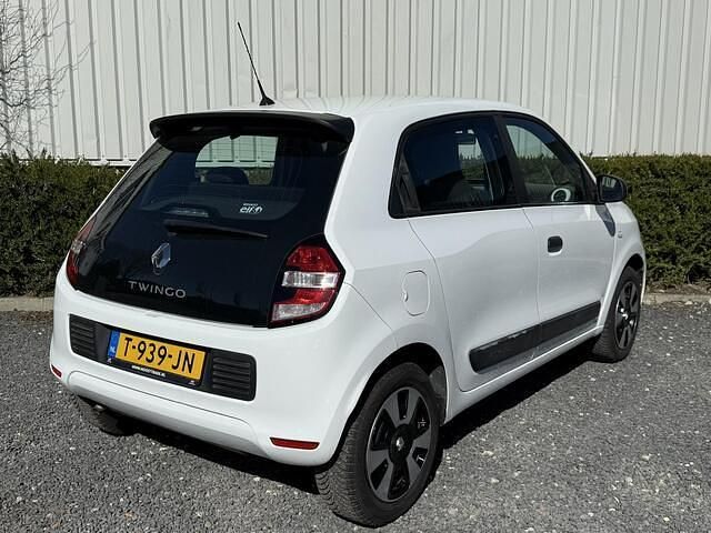 Wit Occasion 2018 Renault Twingo Life Hatchback | € 6.100 (Goede deal) - Afbeelding 1/4