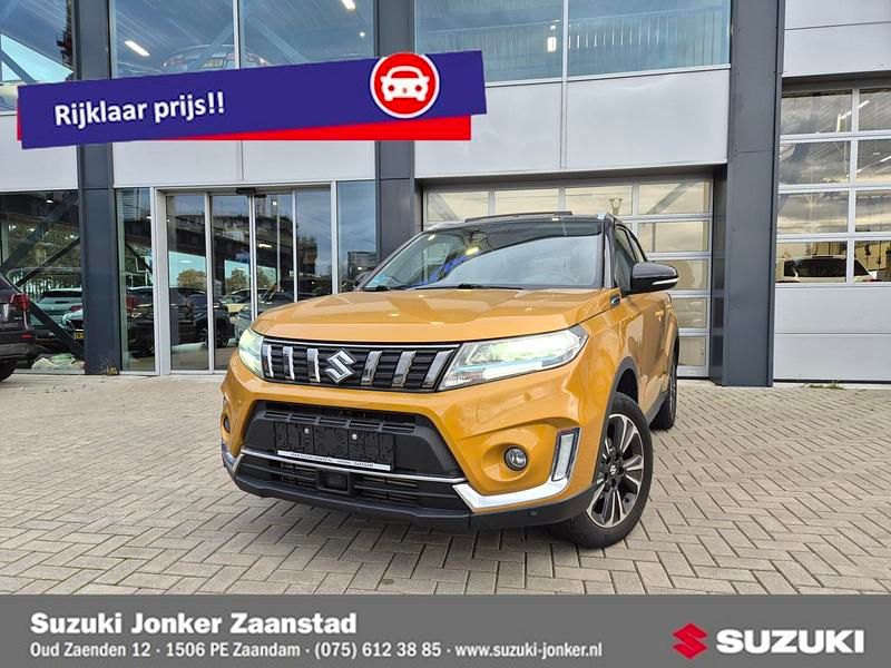 Geel (metallic) Gebruikt 2021 Suzuki Vitara Style SUV | € 25.950 (Eerlijke prijs) - Afbeelding 1/4