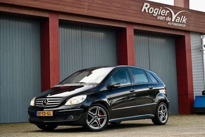 Zwart Gebruikt 2006 Mercedes B200 MPV | € 8.975 - Afbeelding 1/4