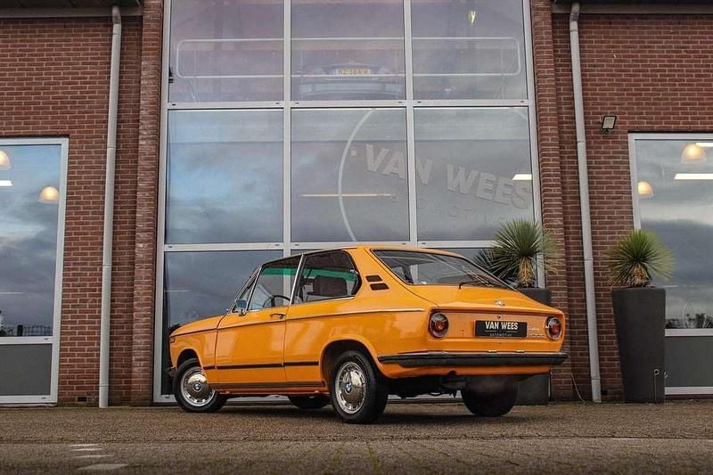 Occasion BMW 2000 99 PK (72 kW) 1972 Oranje Sedan