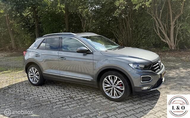 Grijs Gebruikt 2019 VW T-Roc Sport SUV | € 24.450 (Eerlijke prijs) - Afbeelding 1/4