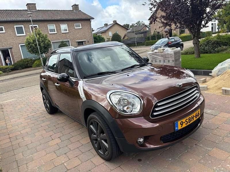 Bruin Gebruikt 2013 Mini Cooper Chili Hatchback | € 9.950 (Iets duurder) - Afbeelding 1/4