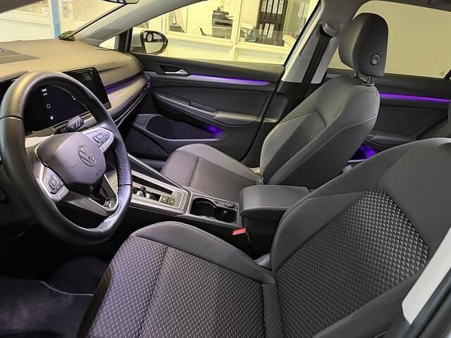 Occasion VW Golf VIII Business 150 PK (110 kW) 2023 Grijs Hatchback