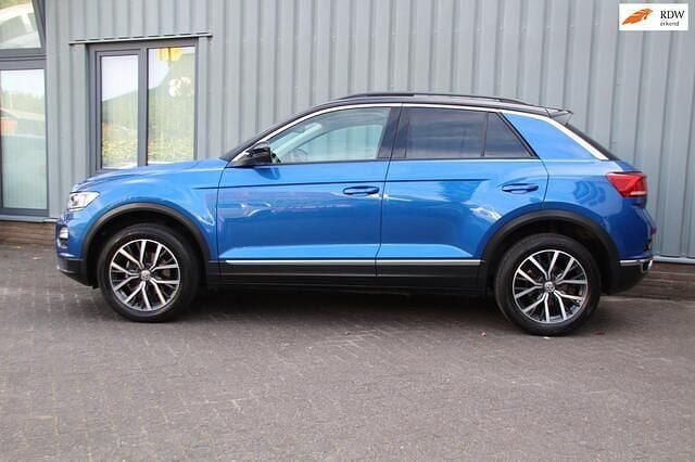 Blauw Gebruikt 2019 VW T-Roc Sport SUV | € 22.850 (Super prijs) - Afbeelding 1/4