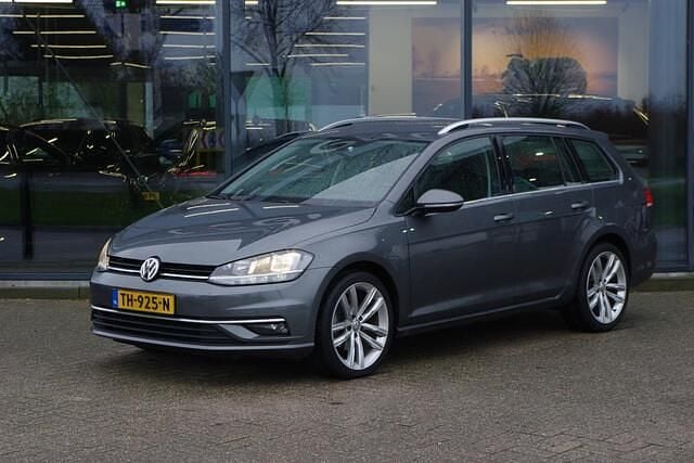 Grijs Gebruikt 2018 VW Golf VII Highline Stationwagen | € 12.900 (Super prijs) - Afbeelding 1/4
