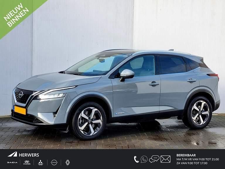 Ceramic grey Gebruikt 2024 Nissan Qashqai SUV | € 32.285 (Super prijs) - Afbeelding 1/4