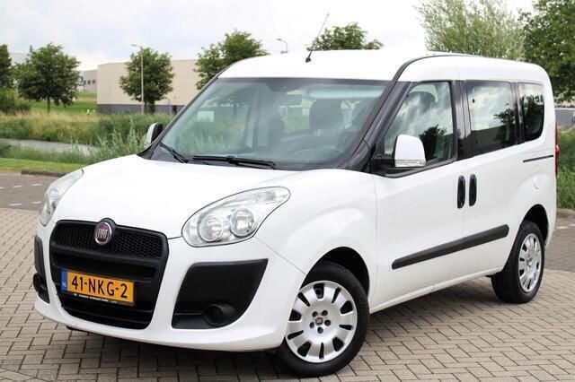 Occasion Fiat Doblò Dynamic 95 PK (69 kW) 2010 Wit MPV