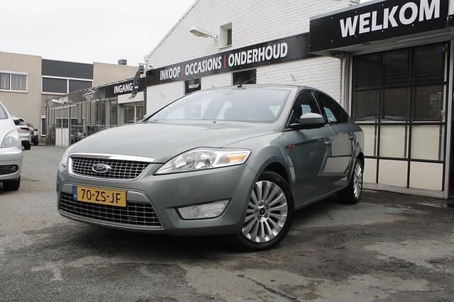 Grijs Gebruikt 2008 Ford Mondeo Titanium Hatchback | € 3.350 (Goede deal) - Afbeelding 1/4