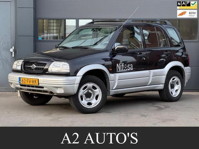 Zwart Gebruikt 2000 Suzuki Grand Vitara SUV | € 3.950 - Afbeelding 1/4