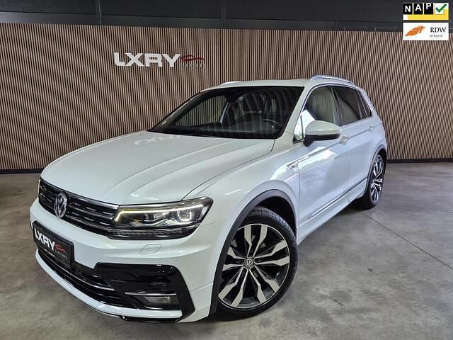 Wit Gebruikt 2018 VW Tiguan Highline SUV | € 29.950 (Eerlijke prijs) - Afbeelding 1/4