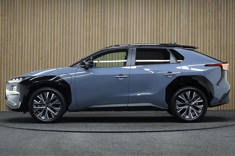 Nieuw Subaru Solterra 160 kW (218 PK) 2026 Grijs SUV