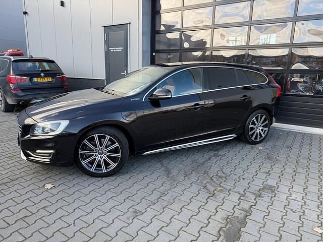 Occasion Volvo V60 Summum 215 PK (158 kW) 2013 Zwart Stationwagen