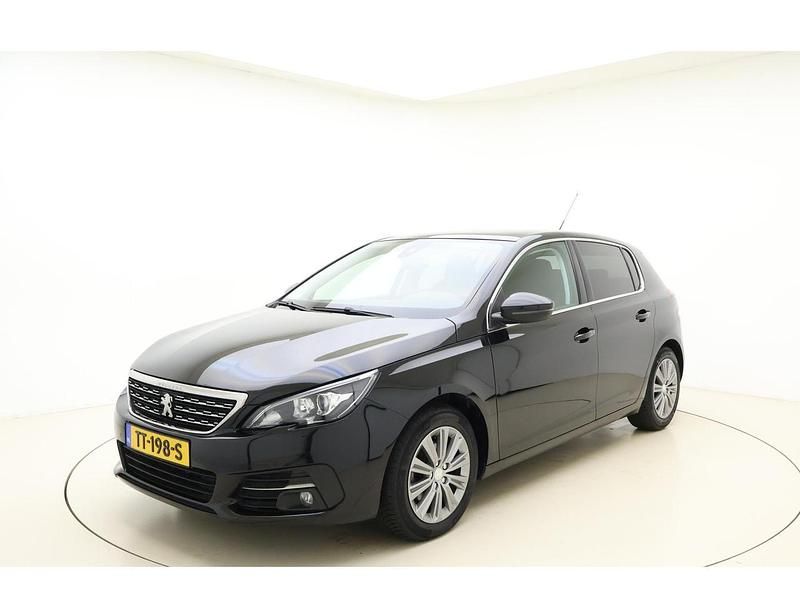 Zwart Occasion 2018 Peugeot 308 Allure Hatchback | € 12.945 (Duur) - Afbeelding 1/1