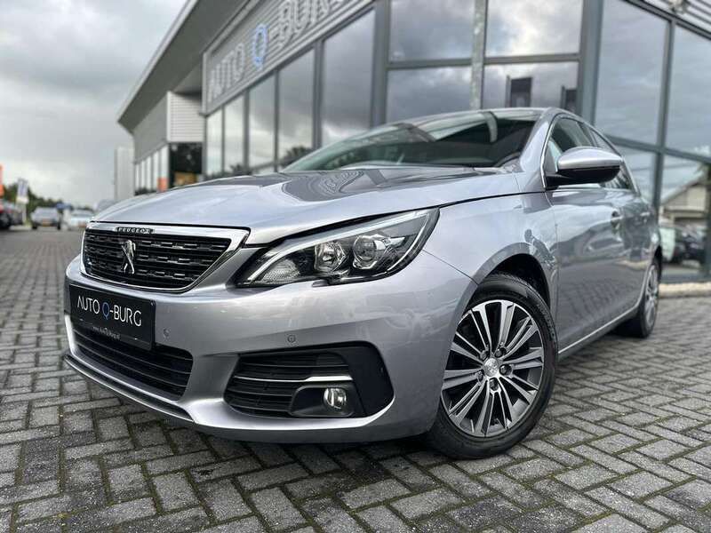 Occasion Peugeot 308 Allure 131 PK (96 kW) 2021 Grijs, metallic lak Hatchback