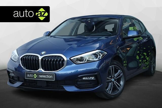 Blauw Gebruikt 2022 BMW 118 Basis Hatchback | € 25.900 (Eerlijke prijs) - Afbeelding 1/4