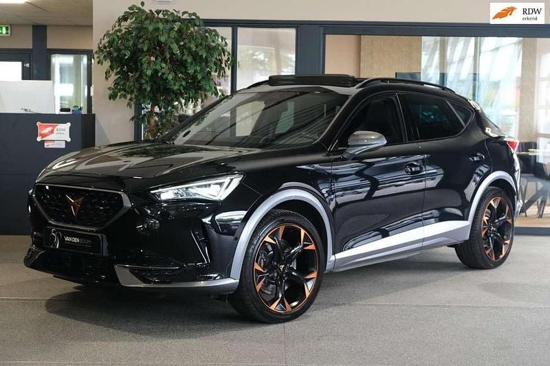 Zwart Gebruikt 2022 Cupra Formentor VZ2 SUV | € 29.450 (Eerlijke prijs) - Afbeelding 1/4