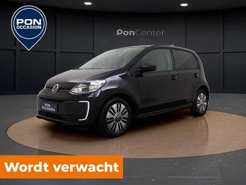 Zwart Occasion 2022 VW e-up! Hatchback | € 16.450 (Eerlijke prijs) - Afbeelding 1/3