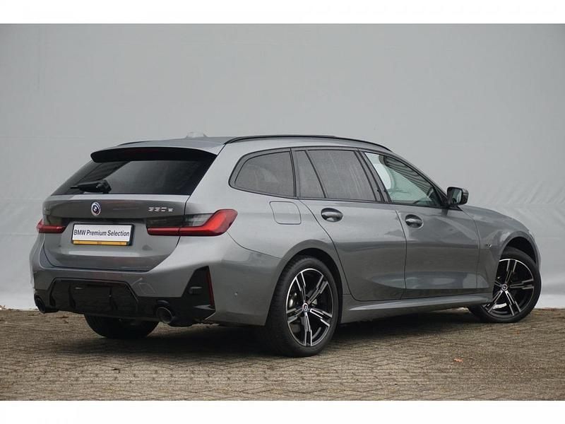 Occasion BMW 330e M Sport 292 PK (214 kW) 2022 Grijs Stationwagen