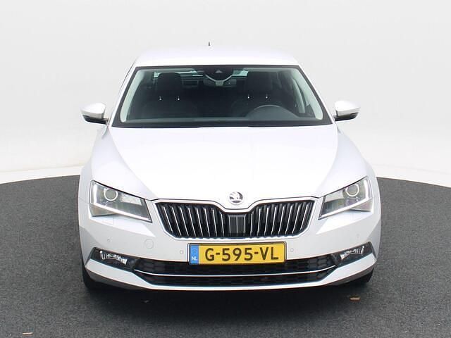 Occasion Skoda Superb Business Line 150 PK (110 kW) 2019 Grijs Hatchback